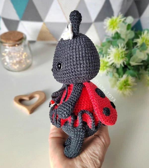 Божья коровка — фото сборки