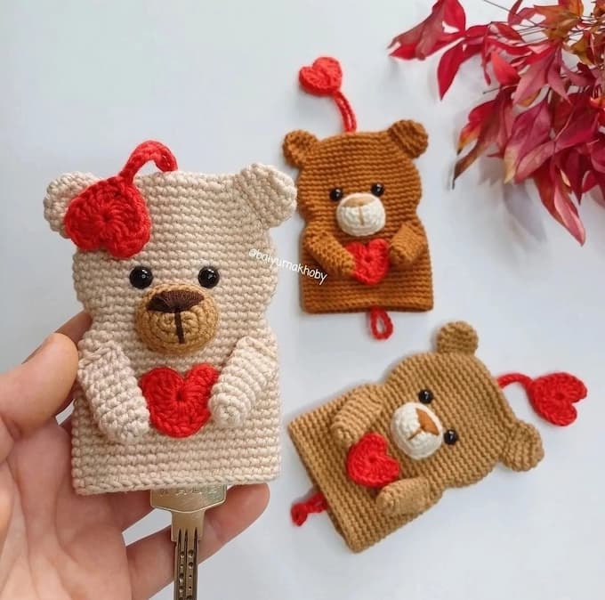 Ключница Мишка — схема амигуруми