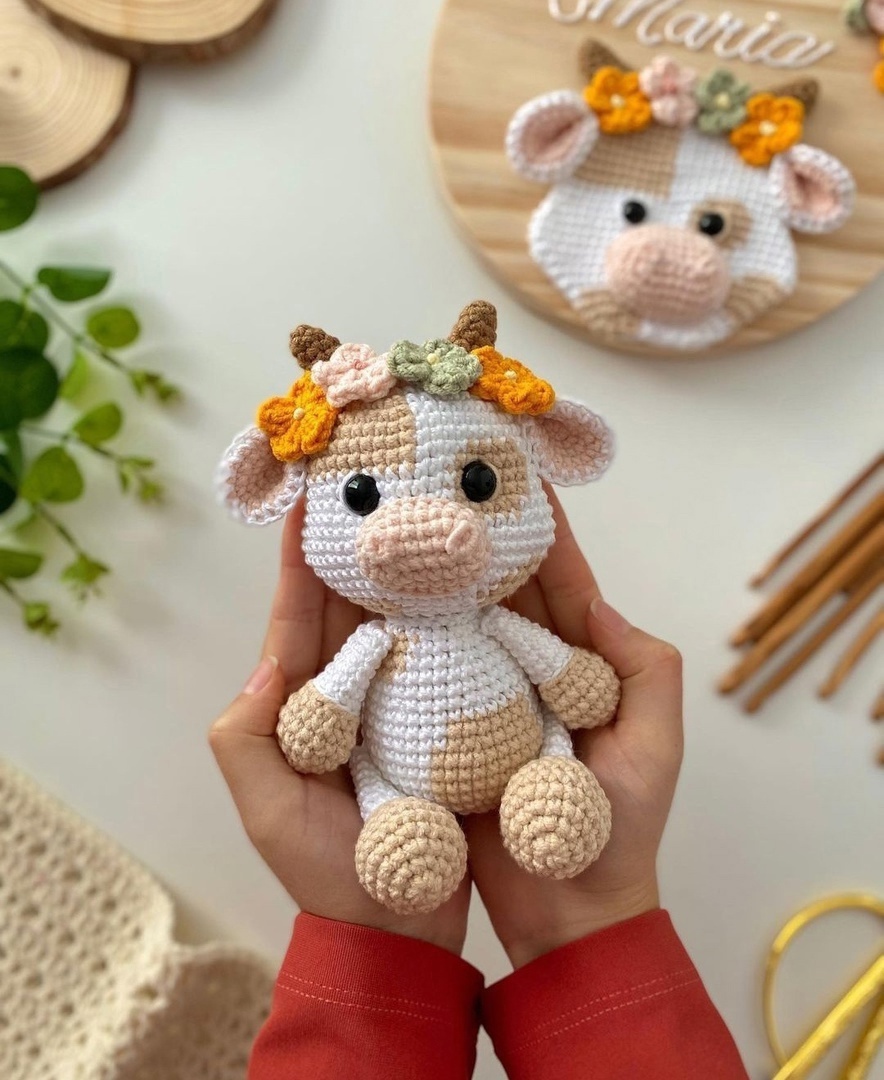 Коровка Флора — схема амигуруми