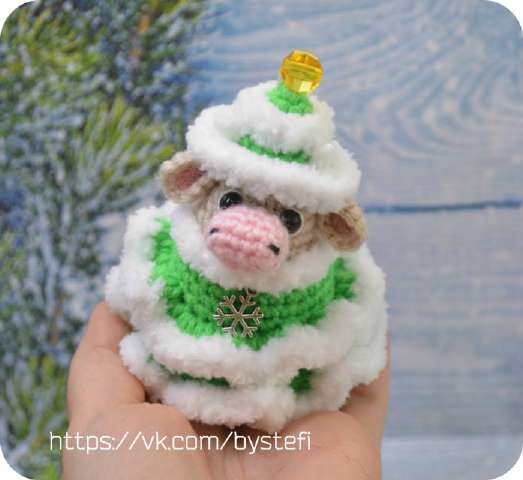 Коровушка в костюме ёлочки — этап 14