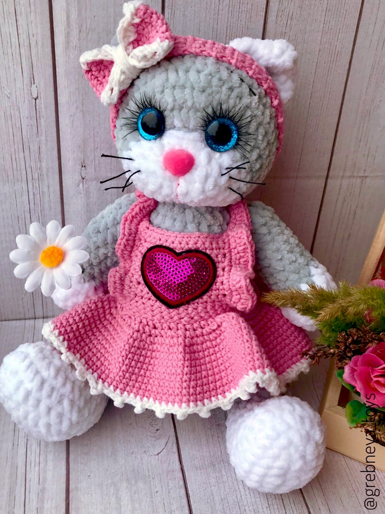 Кошечка Модница — схема амигуруми