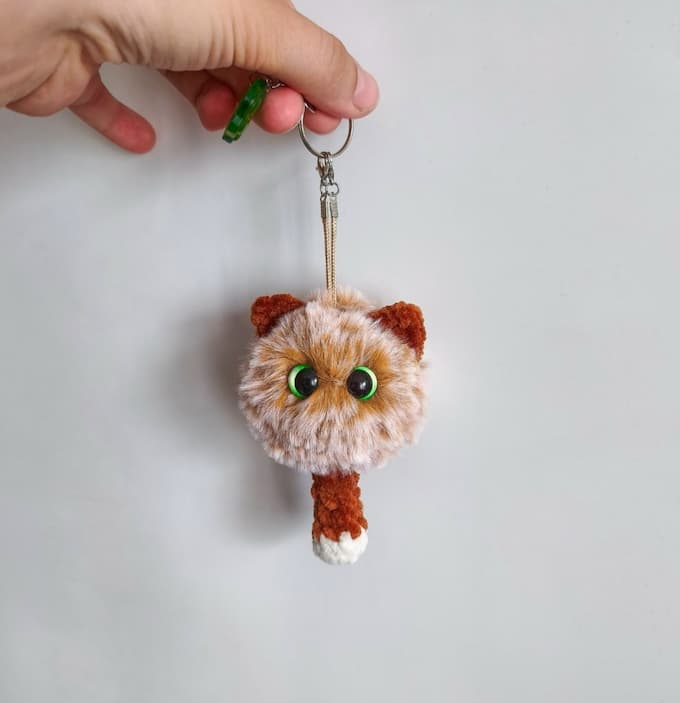 Котик-помпон — схема амигуруми