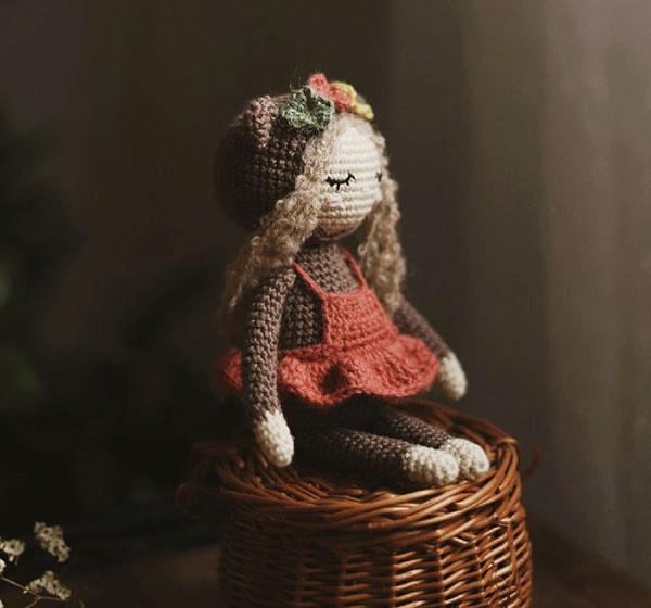 Кукла в костюме мишки — этап 2