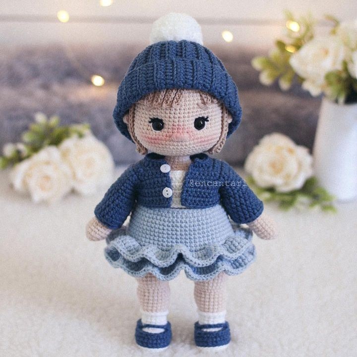 Кукла Юлия — схема амигуруми