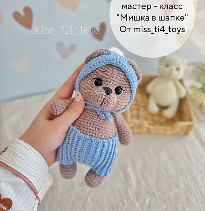 Мишка в шапке — схема амигуруми