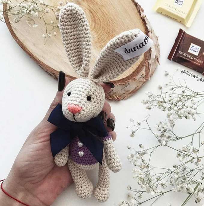 Пасхальный кролик — схема амигуруми