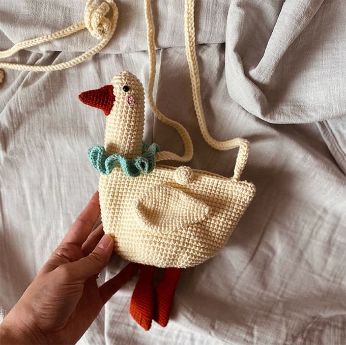 Сумка-игрушка Гусь — схема амигуруми